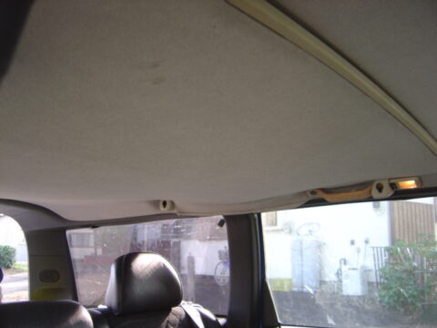 ボルボ８５０ 天井張り替え ボルボ専門店 アウトゲゼレ ボルボの修理 車検 整備 パーツ 中古車の販売